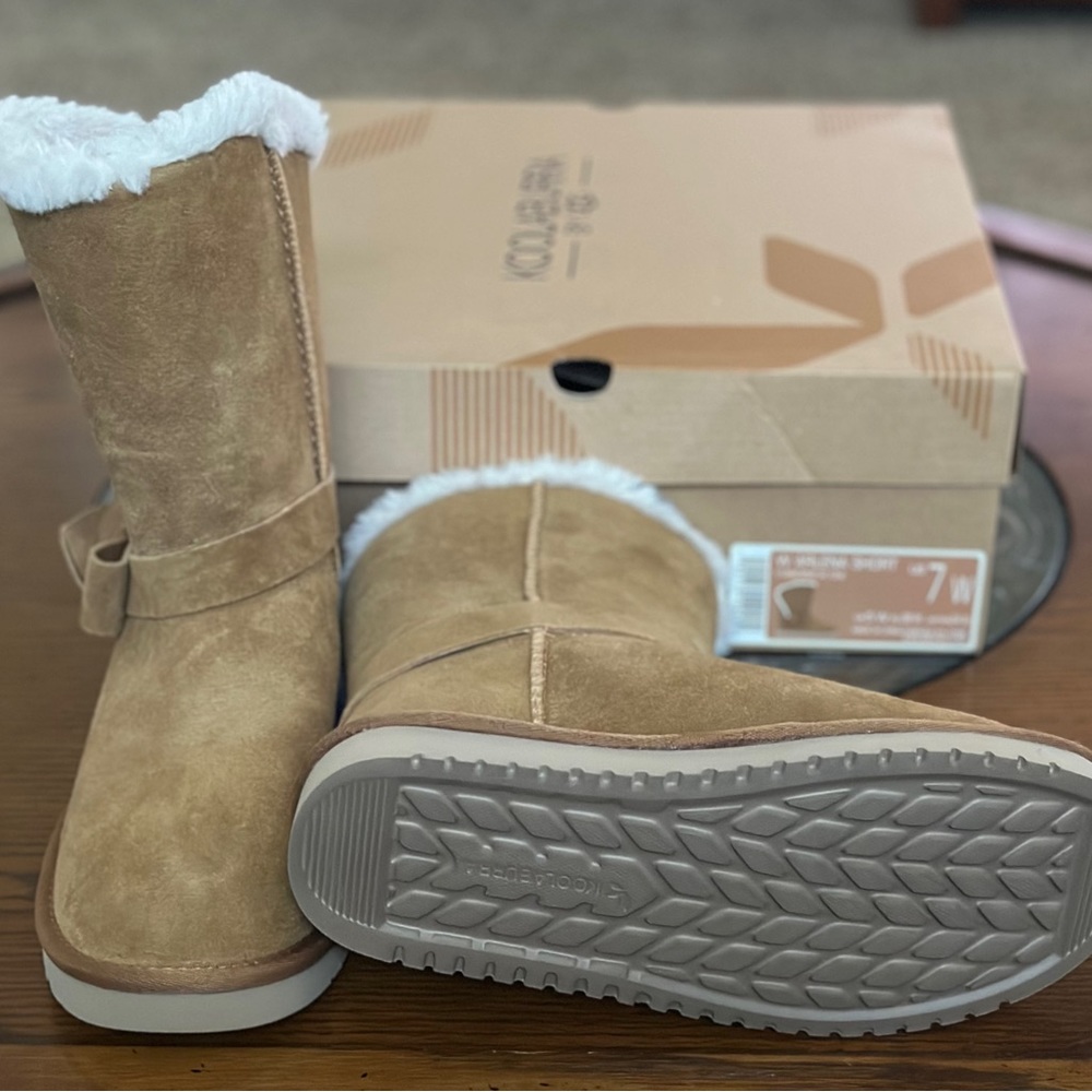 Brand new Koolaburra by Ugg boots still in the box!